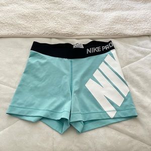 Women’s Nike Pro Athletic Spanx, Small